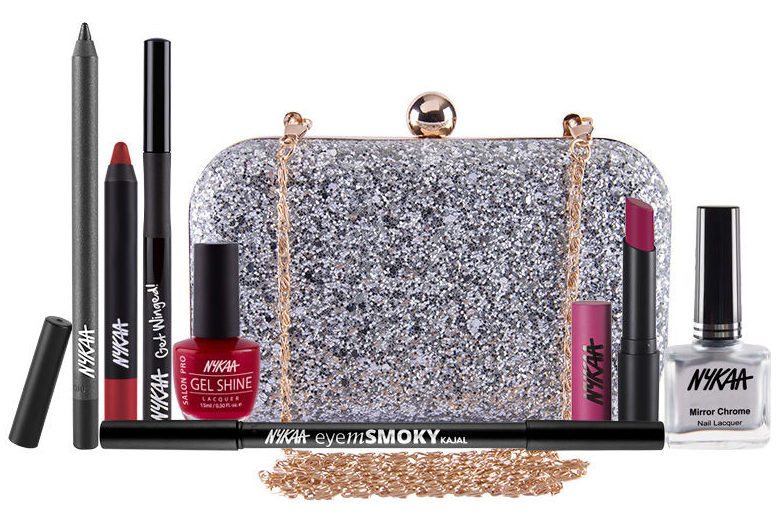 NYKAA bedazzled Combo Make up Kit